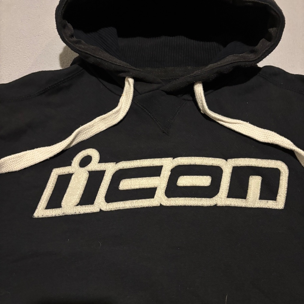 Icon Motorsports Pullover Hoodie Size Medium Embroidered‎ Logo Biker Y2K Grunge - Picture 2 of 8
